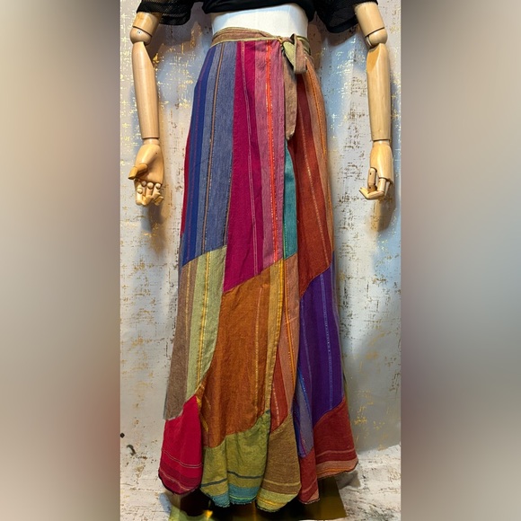 Himalayan Handmade Dresses & Skirts - Wrapped Colorful Women's Skirt with Shimmery Gold Accents